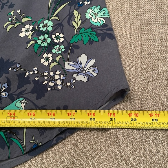 Croft & Barrow Floral Popover Top with Quarter Length Sleeves Medium - Picture 10 of 12